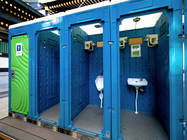 Best Porta potty delivery and setup  in Aberdeen, WA